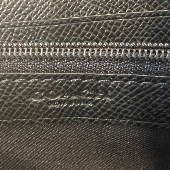 Coach Accordion Zip Wallet With Floral Print - Picture 4 of 4